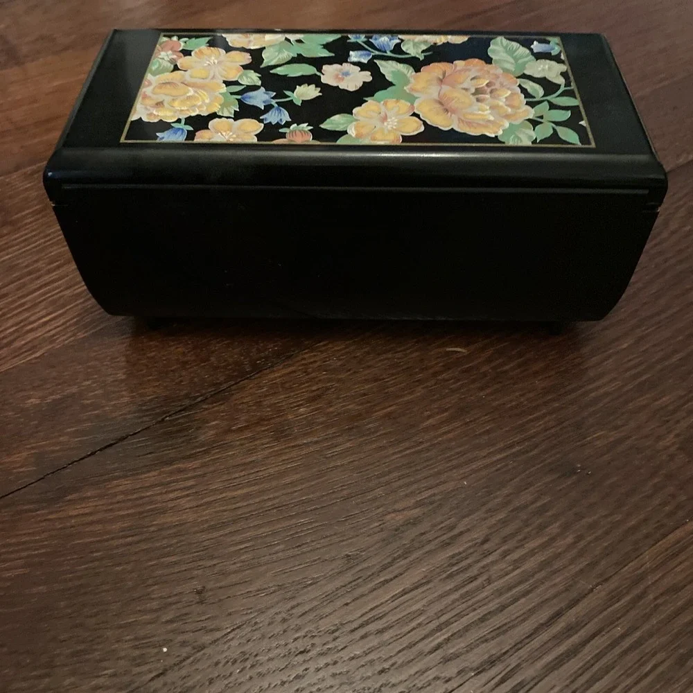 Beautiful Otagiri Tavistock Laquerware Mirror Music Box FEELING Floral Garden